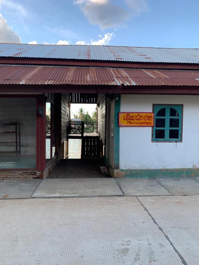 Pa Kha Guesthouse Muang Khong Экстерьер фото